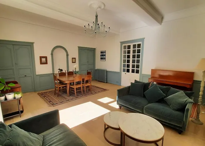 L'essongere Alojamento de Acomodação e Pequeno-almoço 3*